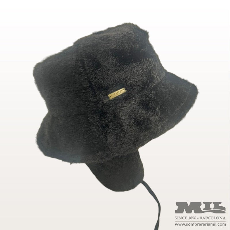 Fake Fur Bucket Hat with Earflaps | Seeberger