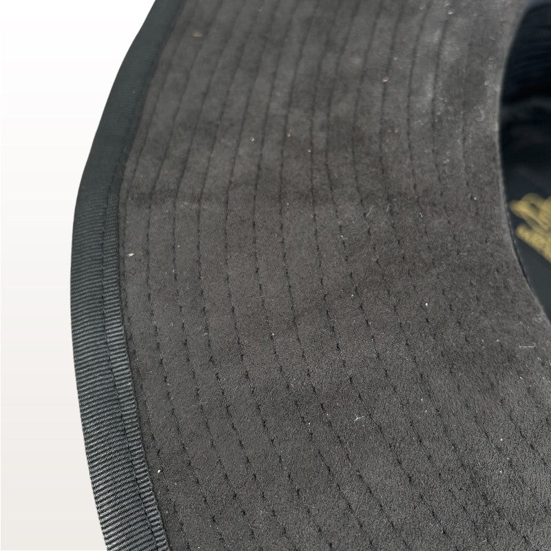 Barret Van Helsing | MIL