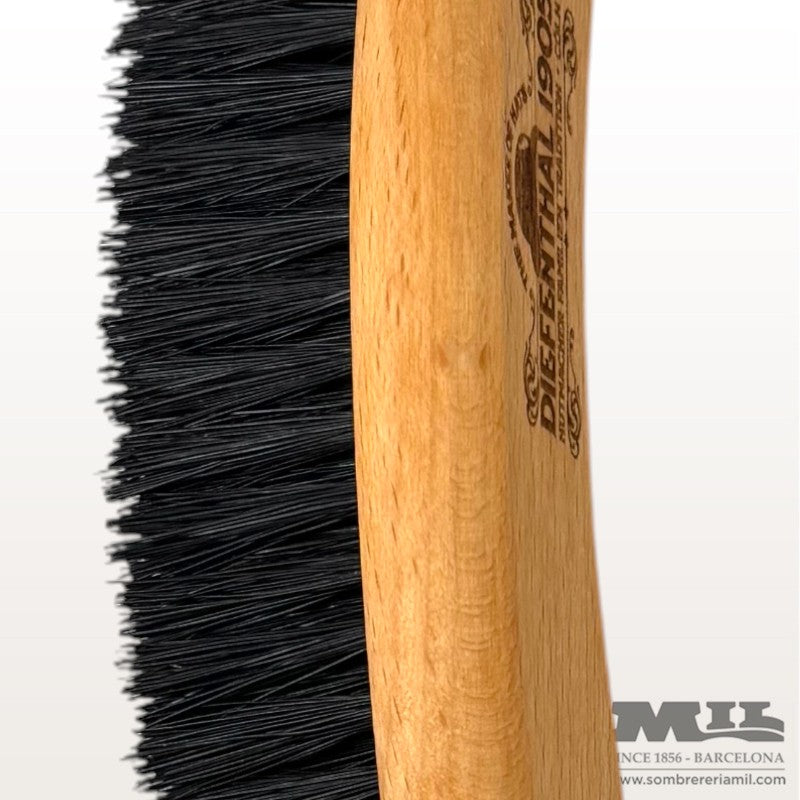 Raspall de Cerda Negra per a Barrets | Diefenthal