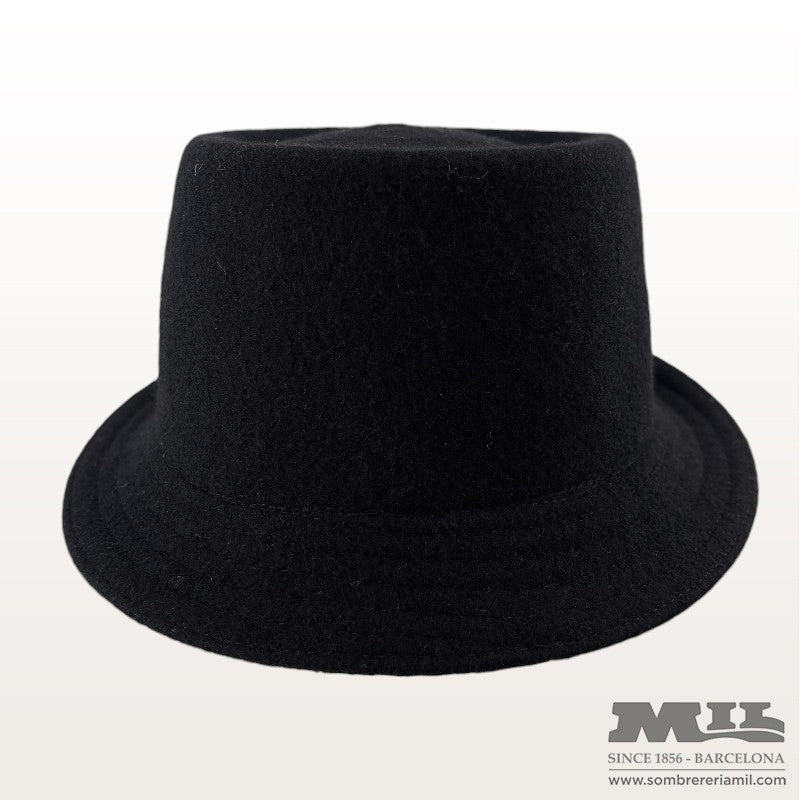 Barret Mowbray | Kangol