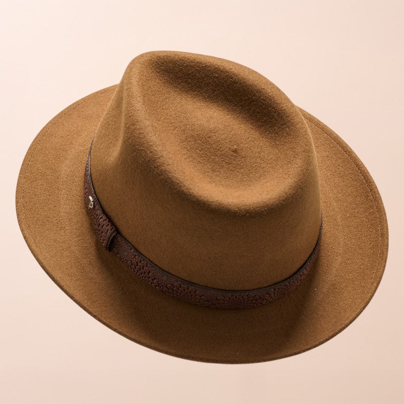 Barret Traveller amb cinta de cuir | Panizza