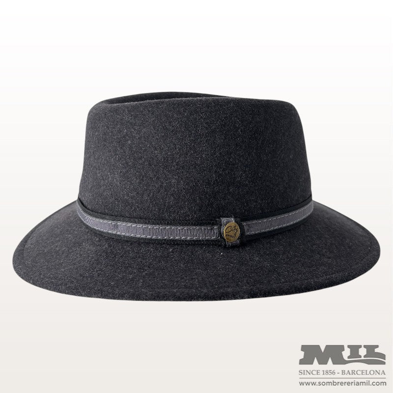 Barret Wolf Crushable | City Sport