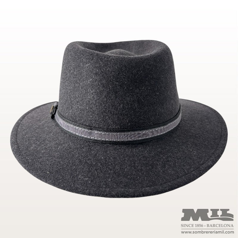 Barret Wolf Crushable | City Sport