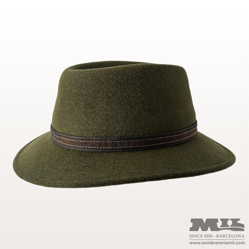 Barret Wolf Crushable | City Sport