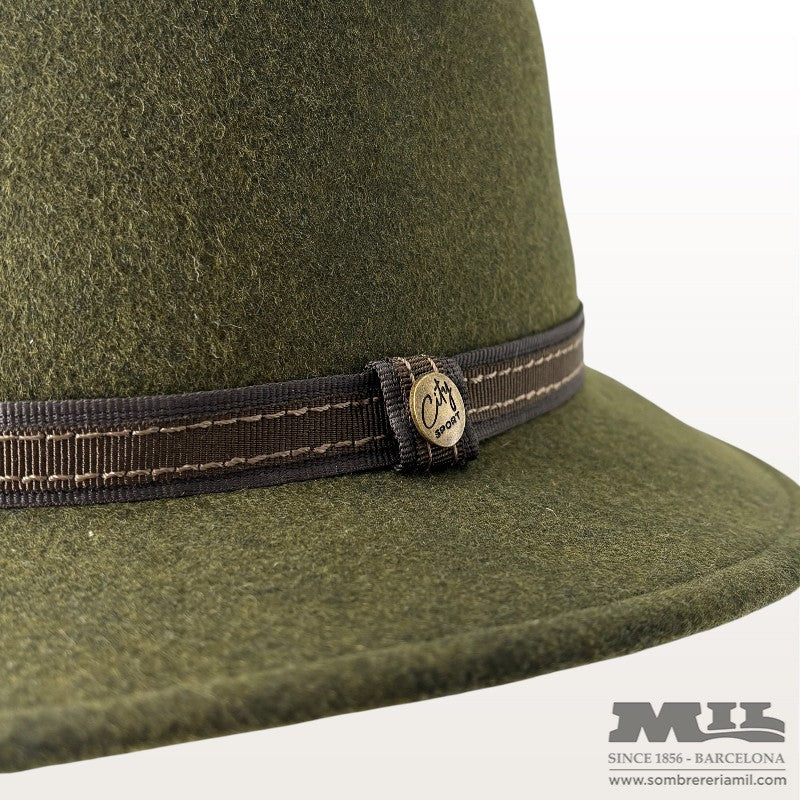 Barret Wolf Crushable | City Sport